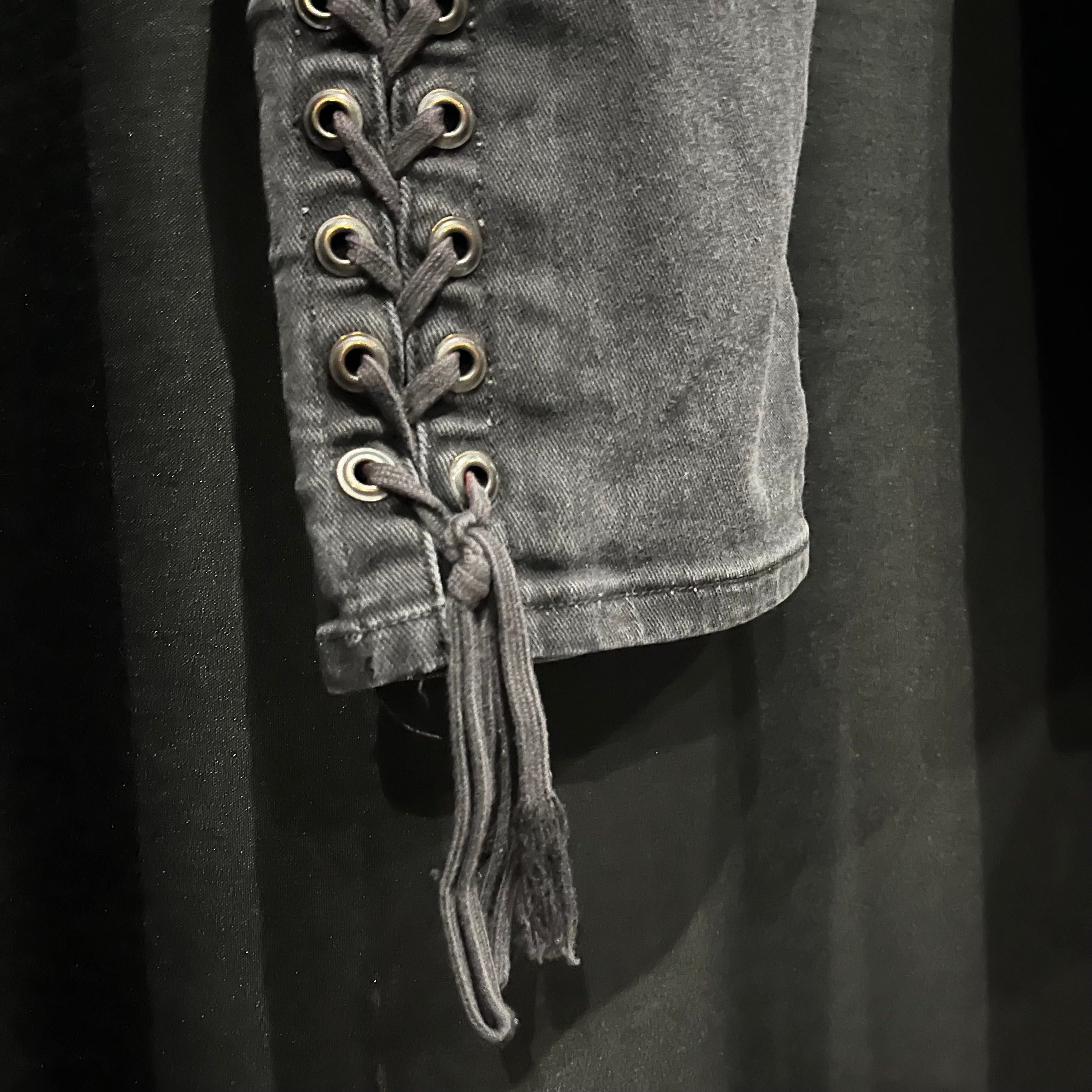 LIP SERVICE レースアップパンツ