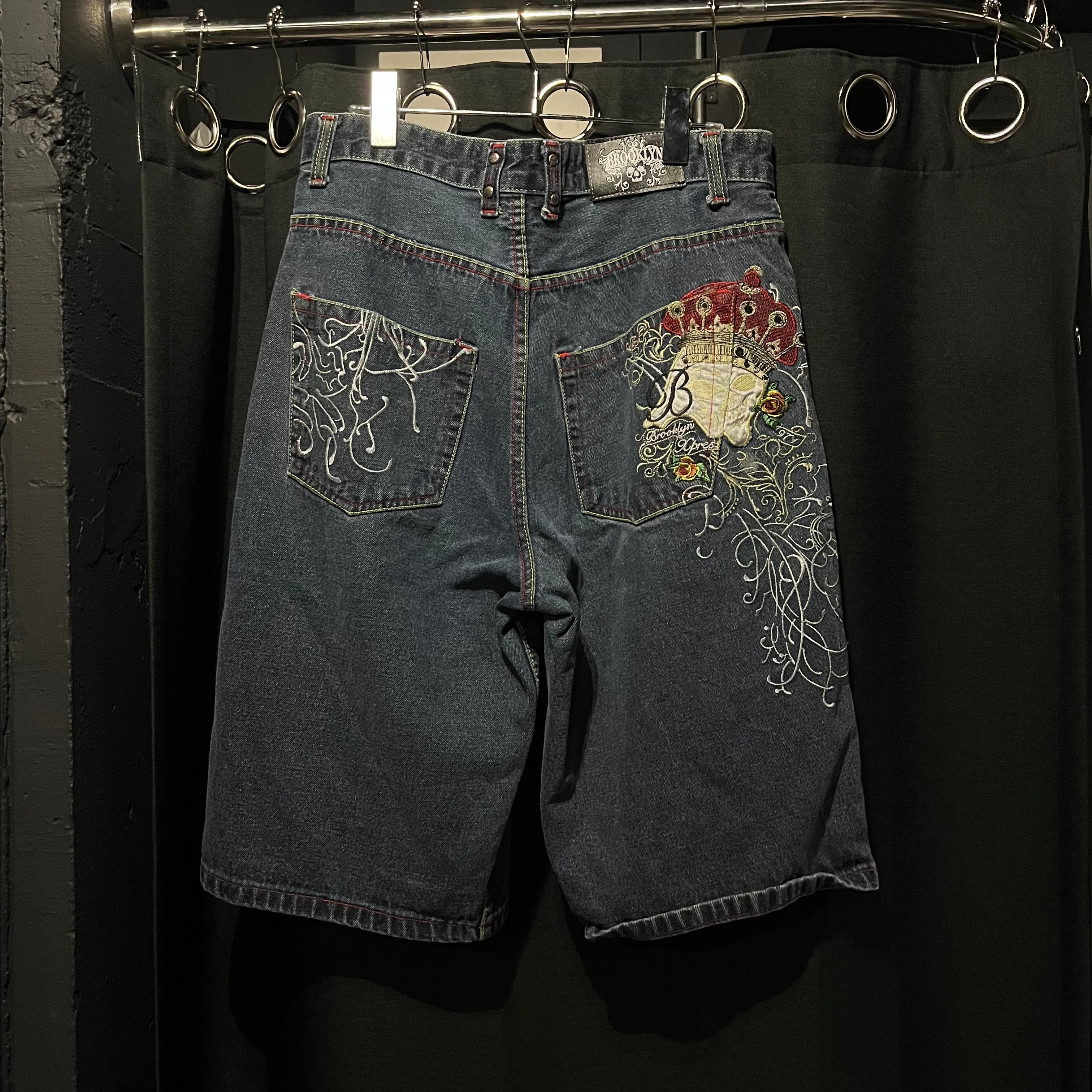 Brooklyn Xpress クラウン刺繍デニムショーツ