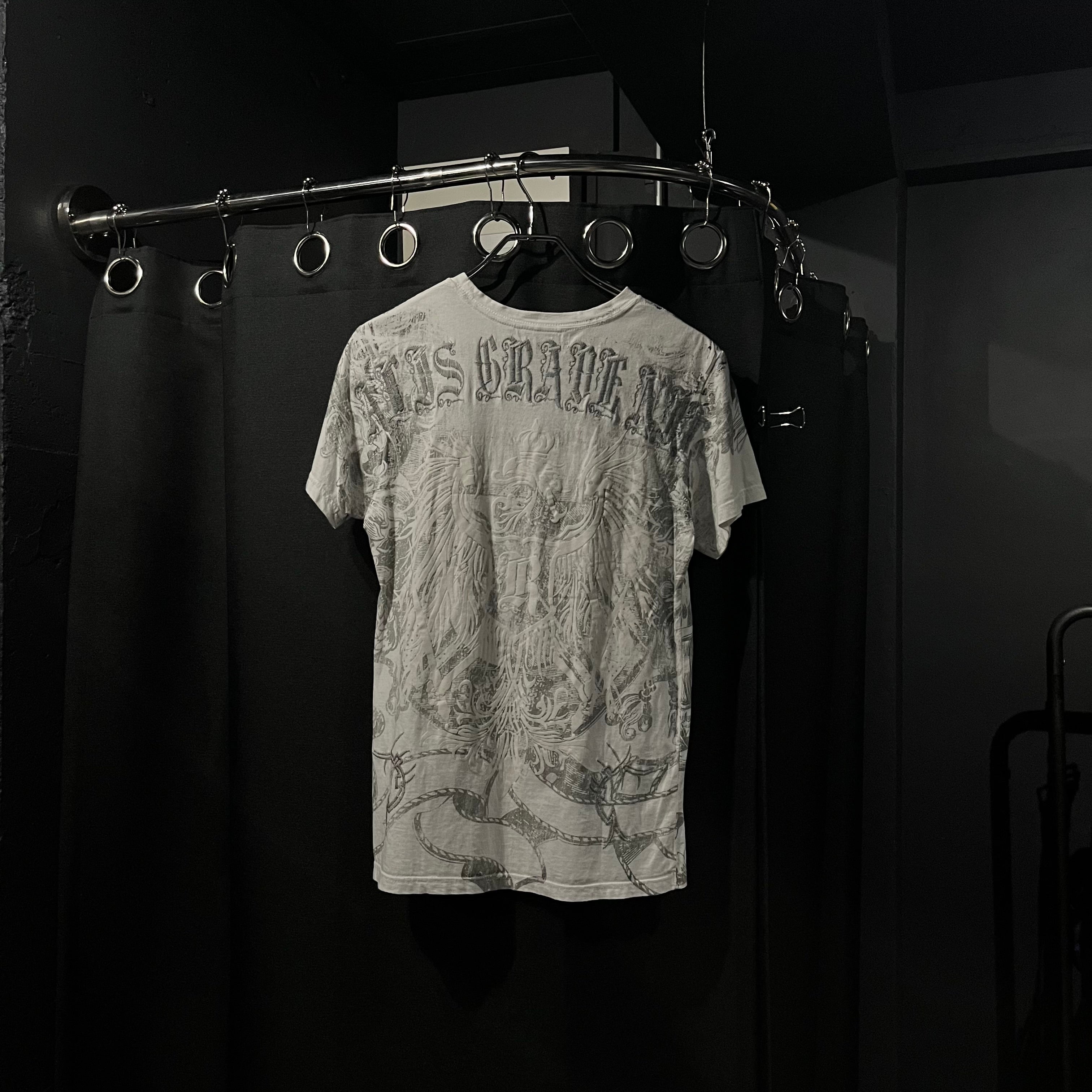 グラフィックtee