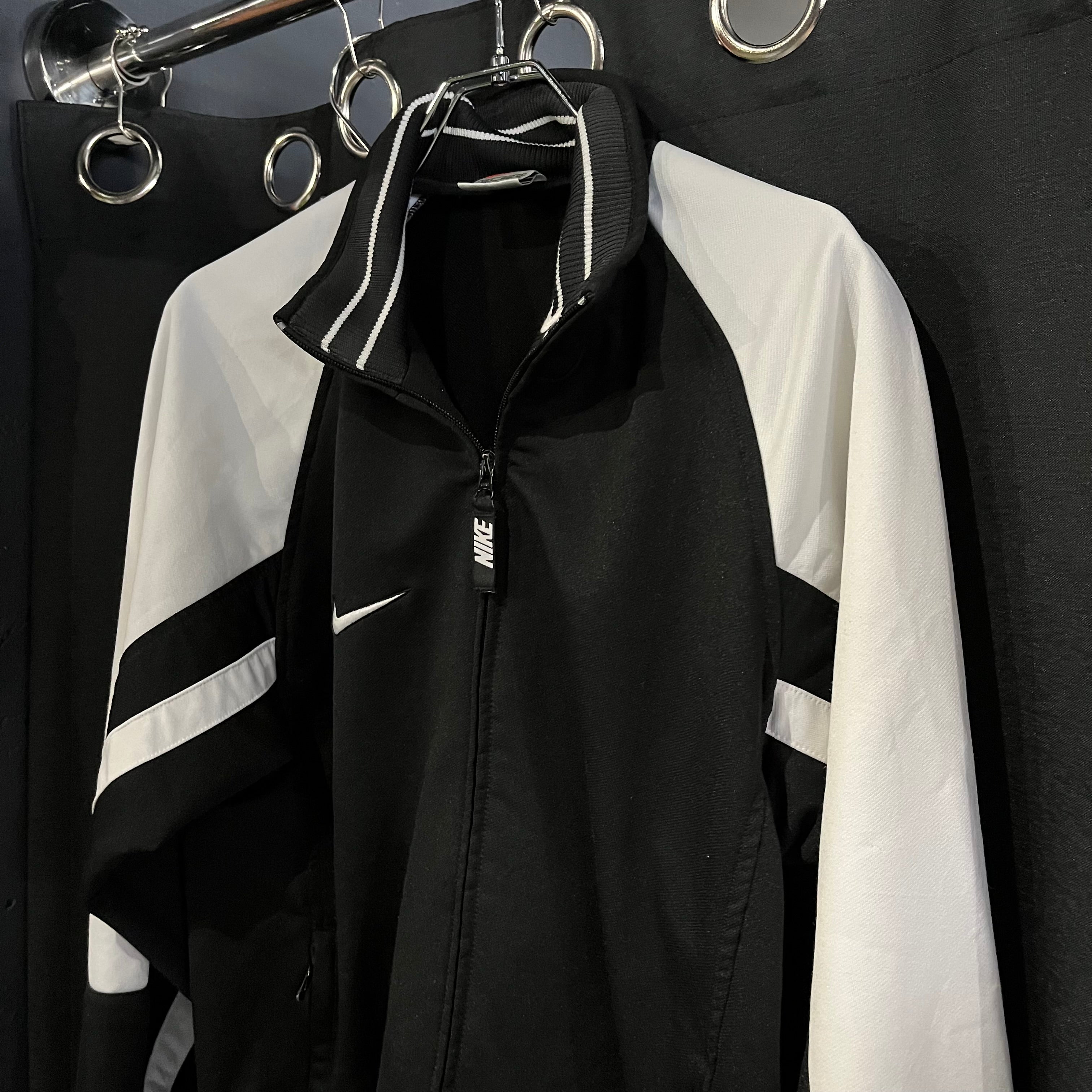 90s NIKE トラックジャケット
