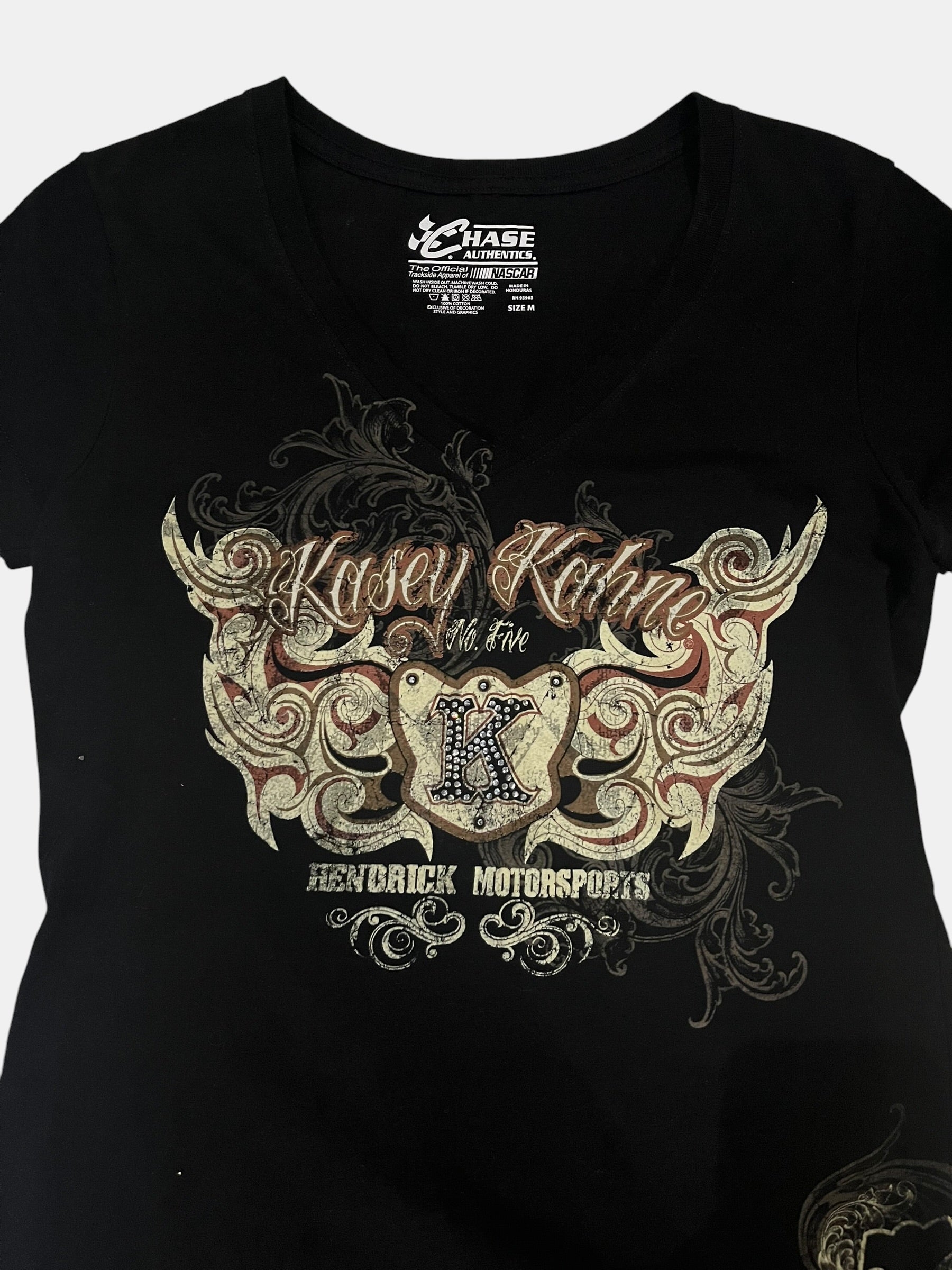 "HEARTSNIPER" Gothic Wing V-Neck Graphic T-Shirt