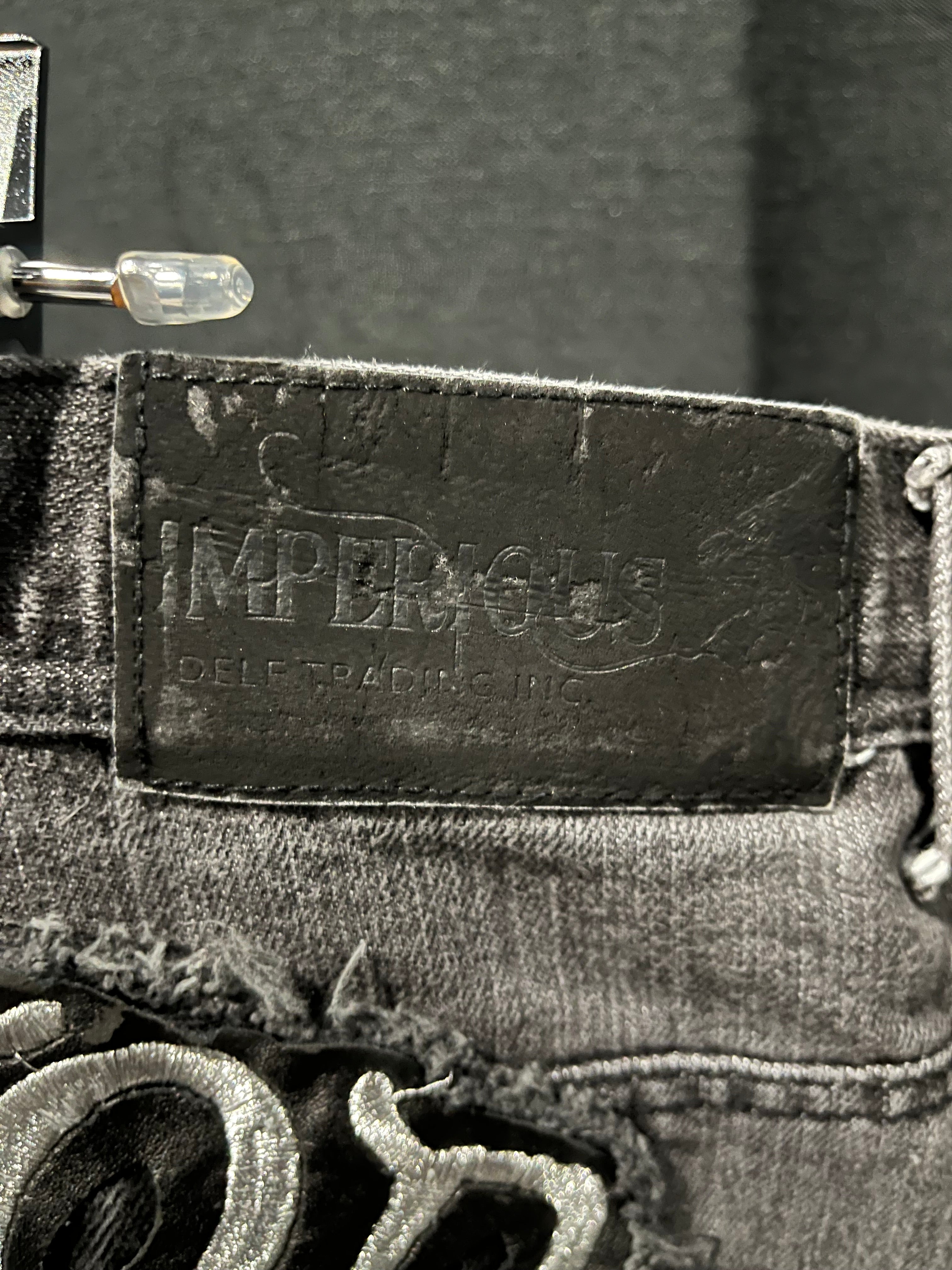 IMPERIOUS DENIM 刺繍デニムパンツ